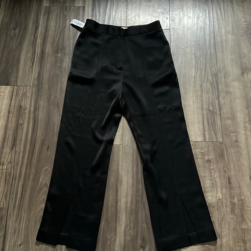 Little Moon black pant with front zip and clasp and front slit at ankle
